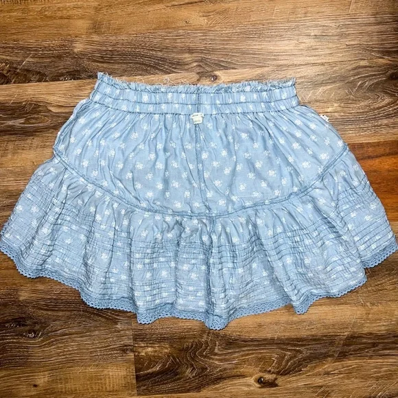 ❌SOLD❌ aerie Rock N Ruffle Mini Skirt, Size L - Picture 5 of 9